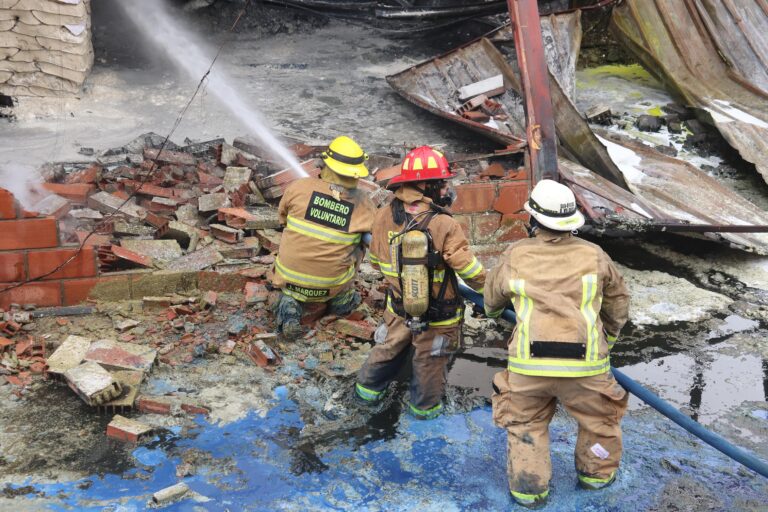BOMBEROS 1