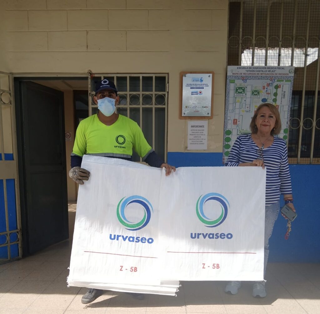 URVASEO ARRANCA EL AÑO LECTIVO TRABAJANDO POR ESPACIOS LIMPIOS