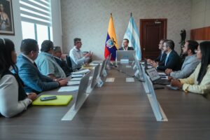 PREFECTURA GUAYAS Y MINISTERIO AGRICULTURA IMPULSAN DESARROLLO PRODUCTIVO