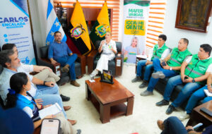 PREFECTO GUAYAS RECORRE CANTONES ANTE POSIBLE FENÓMENO EL NIÑO
