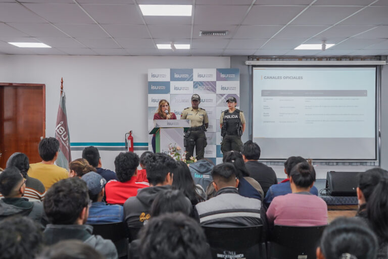 EDUCACIÓN SUPERIOR SEGURA-23