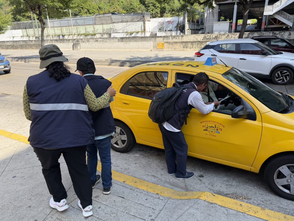 NUEVOS CAMBIOS VIALES EN RECONSTRUCCIÓN AV. DEL BOMBERO