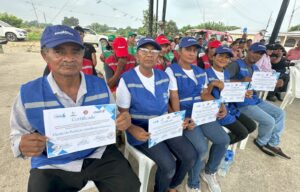 PREFECTURA GUAYAS CAPACITA JUNTAS PARROQUIALES POR FENÓMENO EL NIÑO