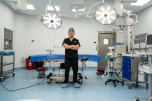 GOBIERNO INVIERTE USD 5.4 MILLONES EN HOSPITAL DE MACHALA