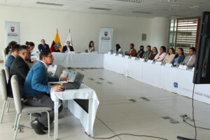 NOBOA FORTALECE ACCESO A SALUD CON LA COMISIÓN NACIONAL DE EQUIDAD EN SALUD